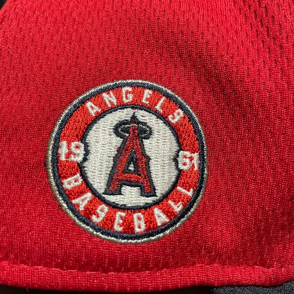 Baseball Cap - Picture 2 of 6